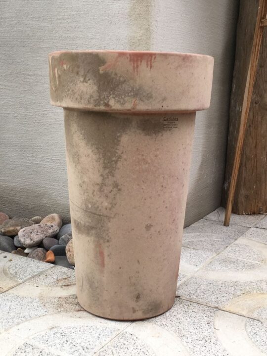 Patinerade krukor liscio bordo vinificato från Cadabra