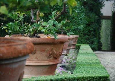 Handgjorda Impruneta terrakottakrukor från Toscana och Italien