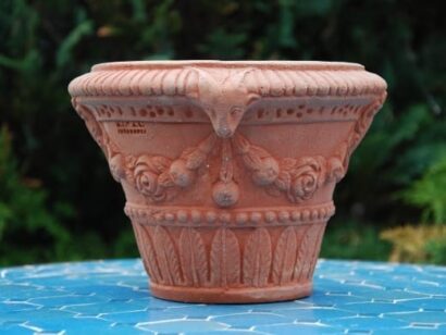 utsmyckad terrakottakruka vasetto ariete Italiensk frosttålig terracotta