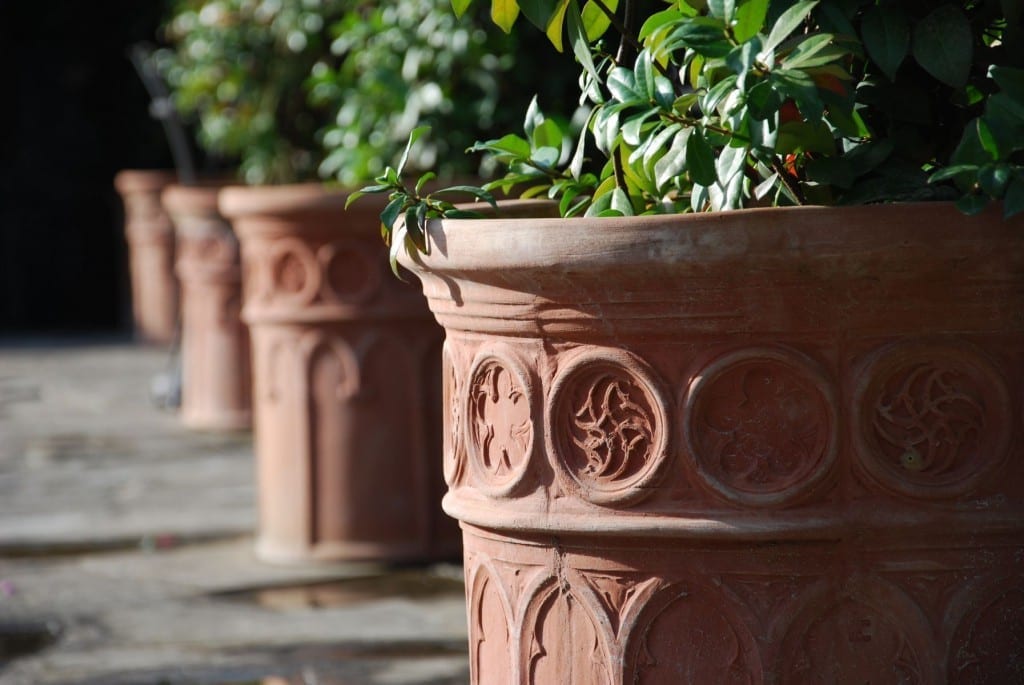 Italiensk Terracottakruka Vaso Korint frosttåliga krukor från toscana cadabra