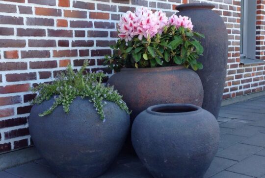 stora planteringskarl vaso vecchio fired earth laga urnor och krukor i frosttaligt stengods